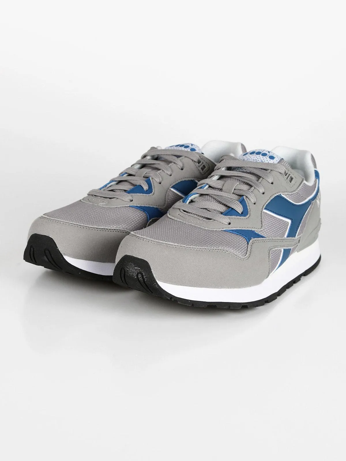 Diadora Baskets de sport pour hommes