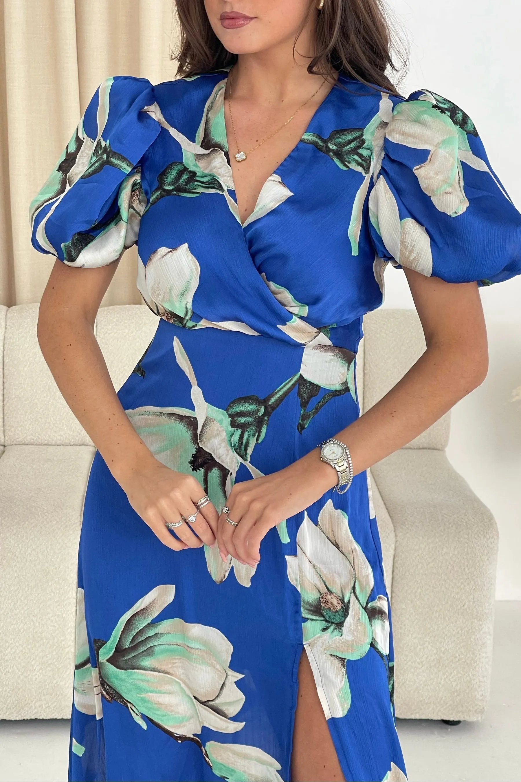 Girl In Mind - Dahlia - Abito midi con maniche a sbuffo e Blu - A fiori