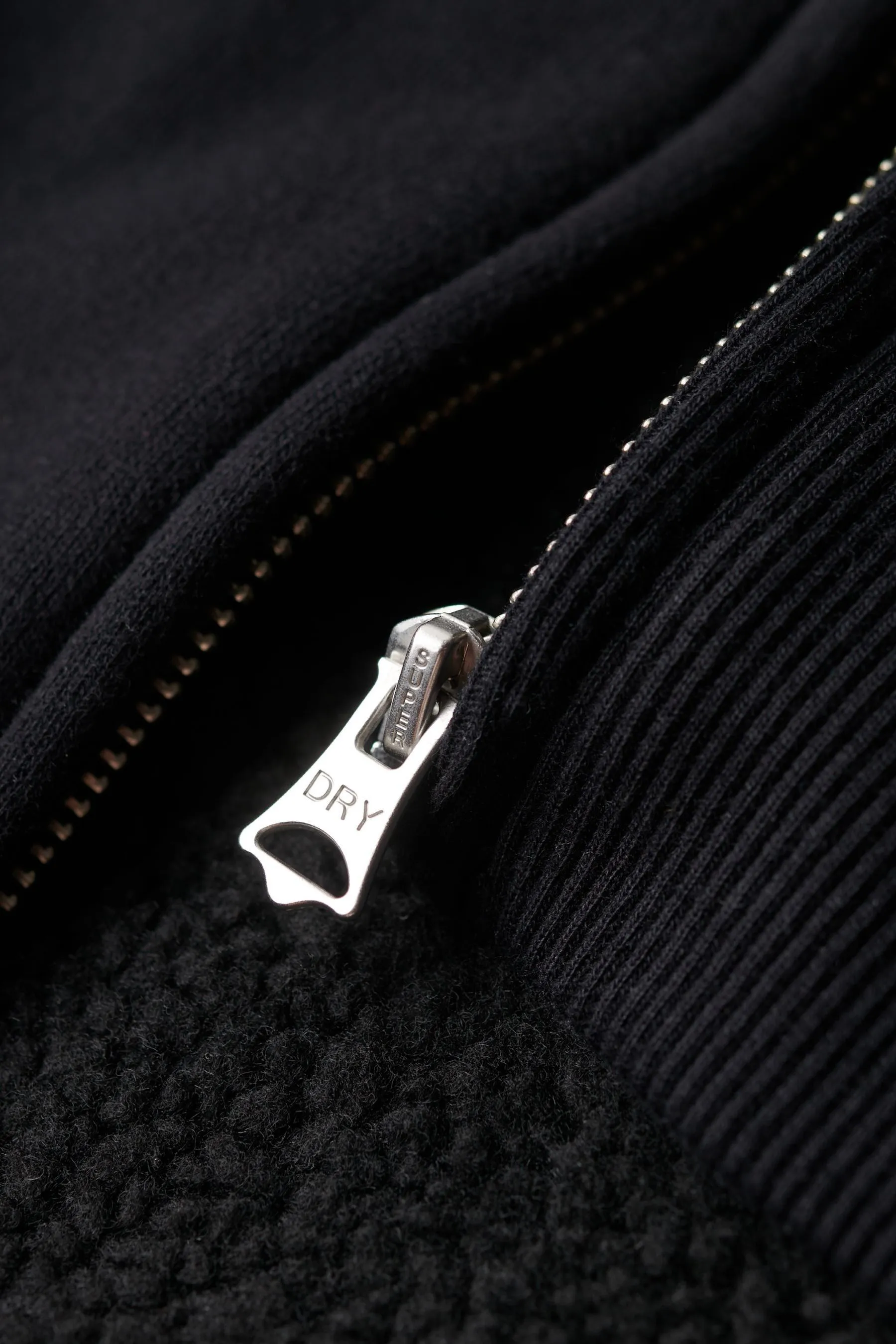 Superdry Essential - Felpa con cappuccio, zip e fodera in sherpa